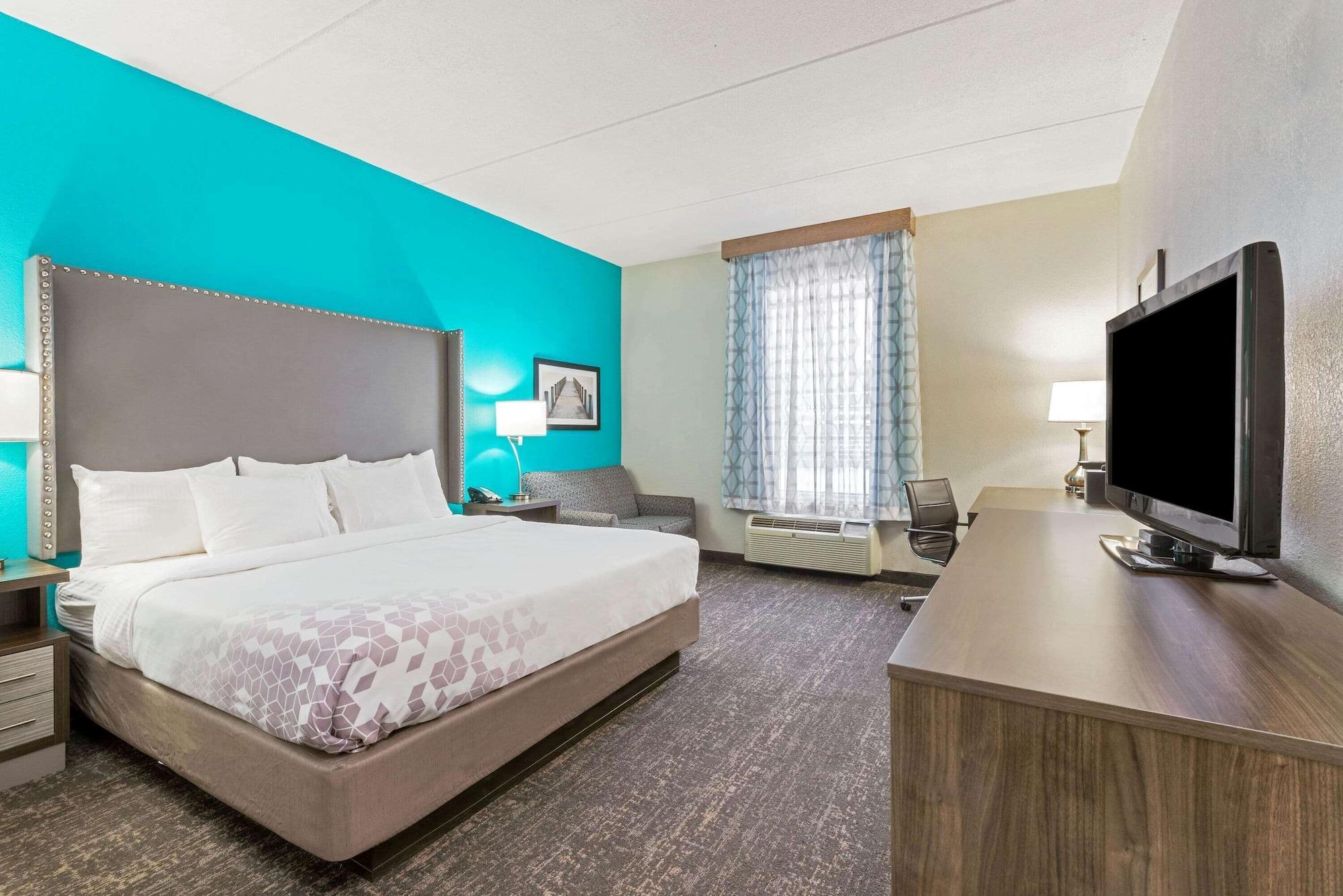 La Quinta By Wyndham Jamestown Exteriér fotografie