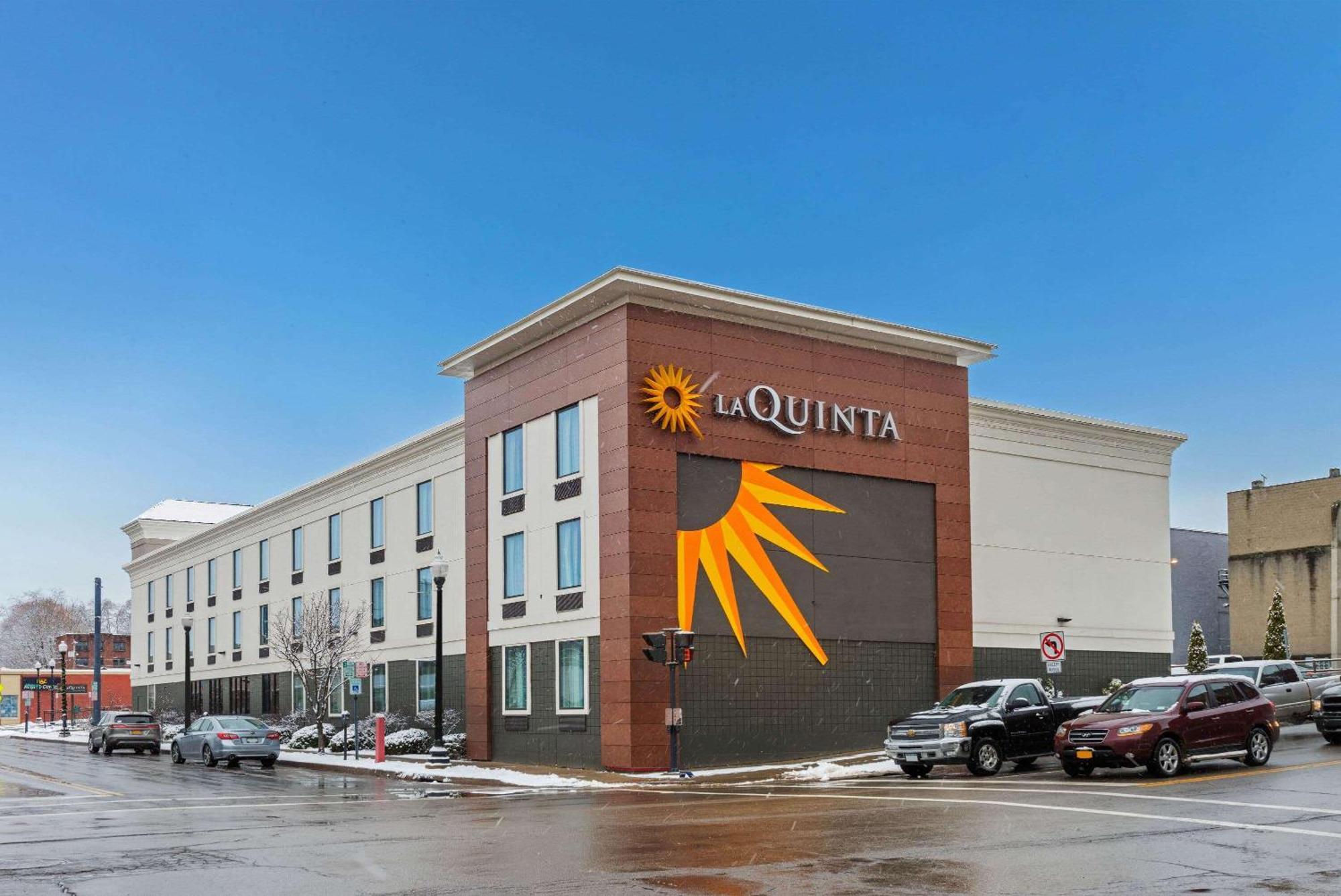 La Quinta By Wyndham Jamestown Exteriér fotografie